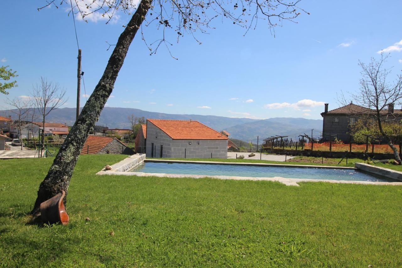 Villa Casas Do Campo Da Moita Baião Exterior foto