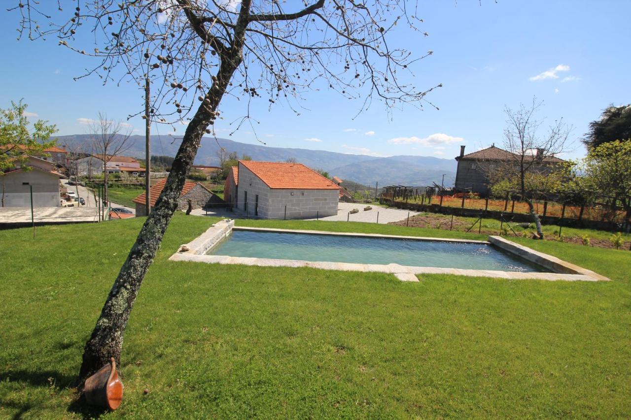 Villa Casas Do Campo Da Moita Baião Exterior foto