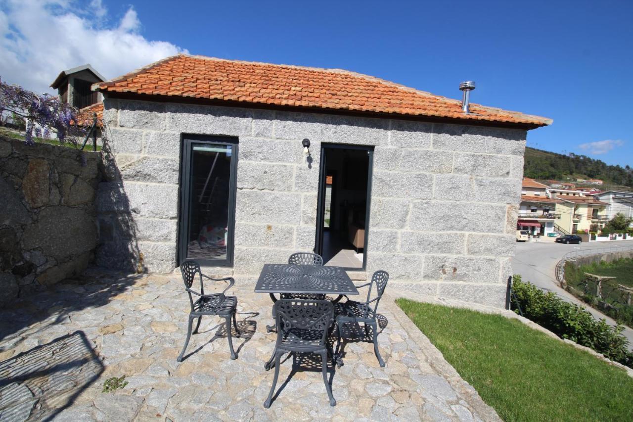 Villa Casas Do Campo Da Moita Baião Exterior foto